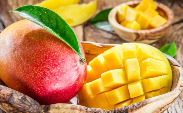 吃芒果的益处有哪些？怎样健康的吃芒果？(1)
