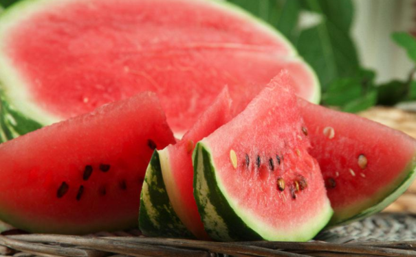 夏季吃什么能预防中暑？预防中暑的食物有哪些？(1)