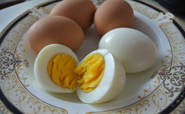 鸡蛋可以多吃吗？鸡蛋吃多了有什么坏处？(1)